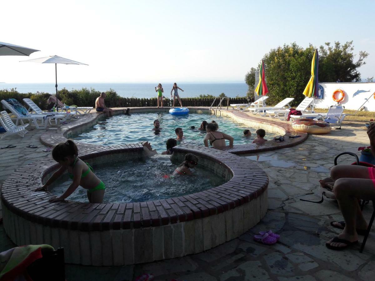 Aparthotel Zephyros Polychrono Esterno foto