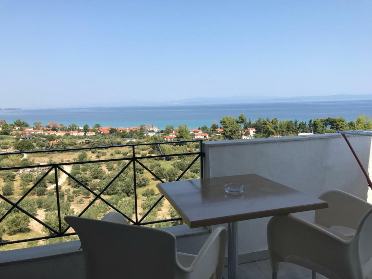 Aparthotel Zephyros Polychrono Esterno foto