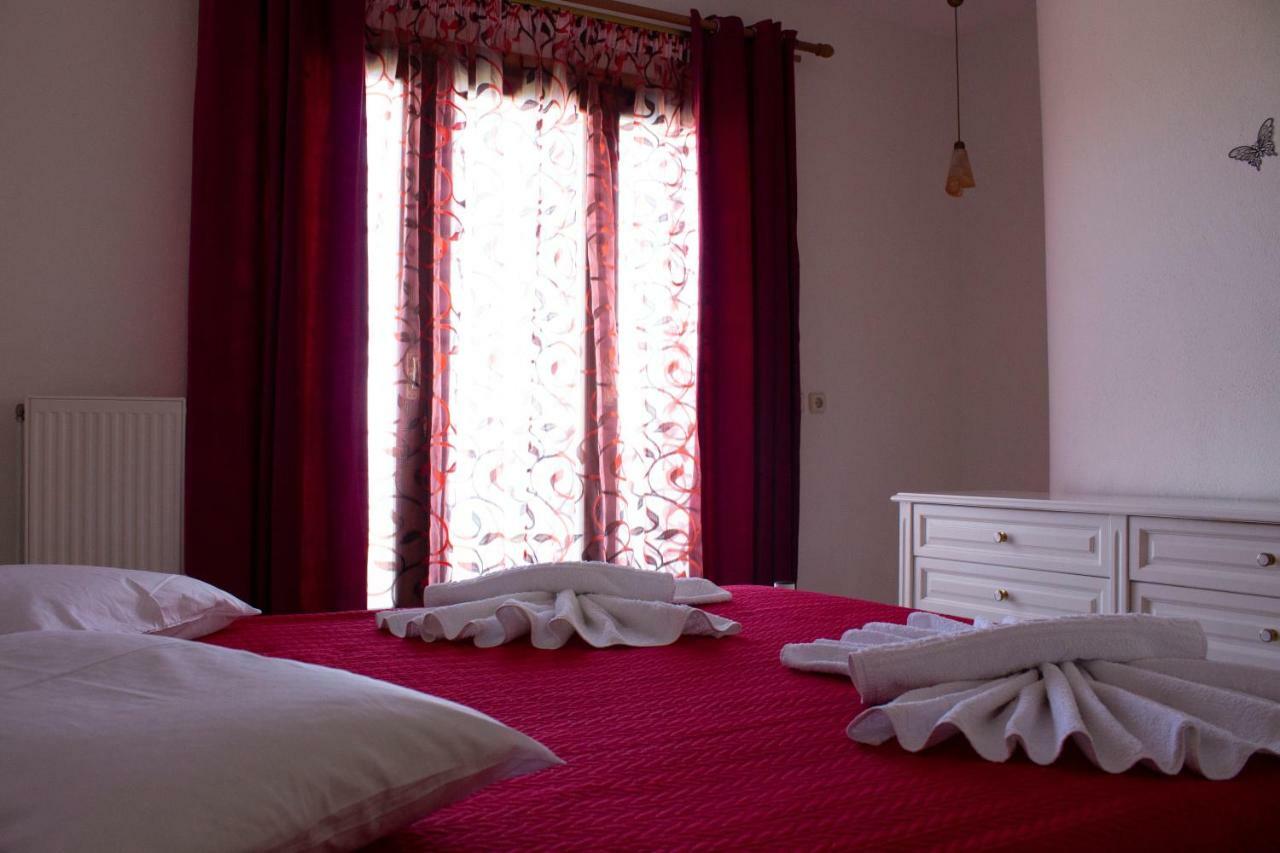 Aparthotel Zephyros Polychrono Esterno foto