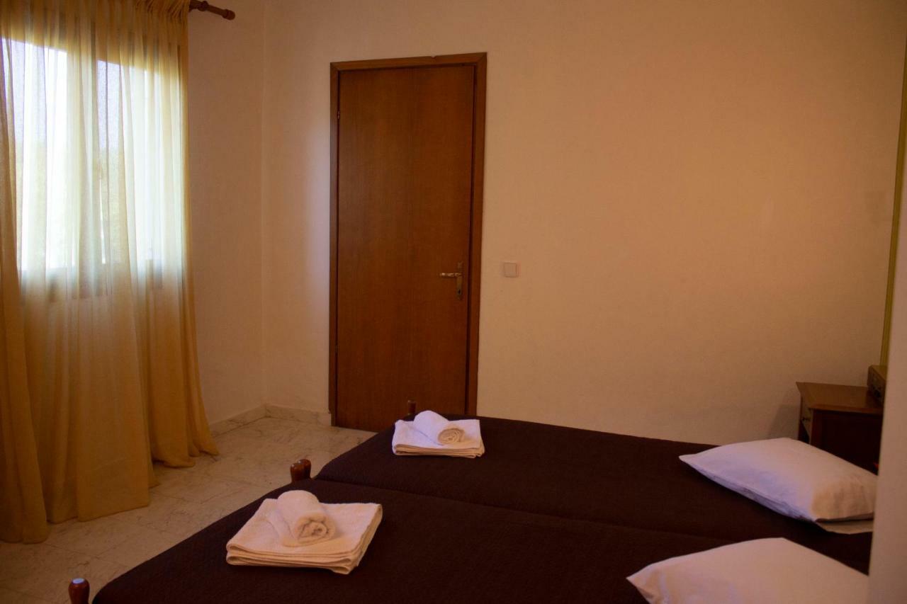 Aparthotel Zephyros Polychrono Esterno foto