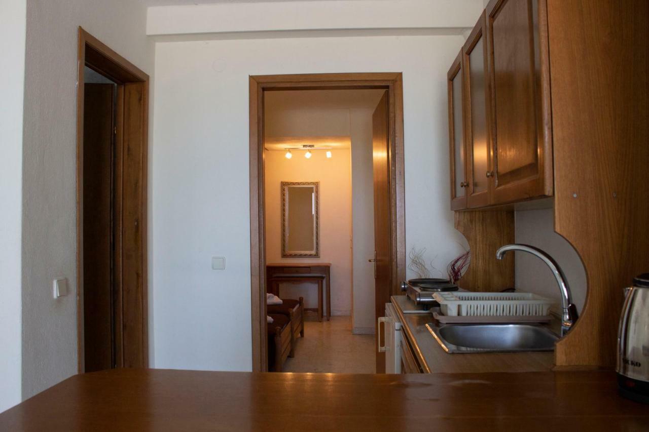 Aparthotel Zephyros Polychrono Esterno foto